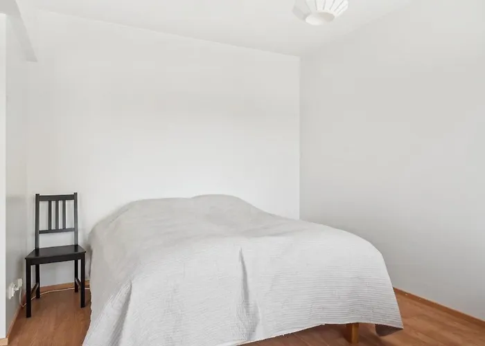 Bright And Spacious شقة *