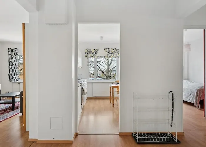 公寓 Bright And Spacious 赫尔辛基